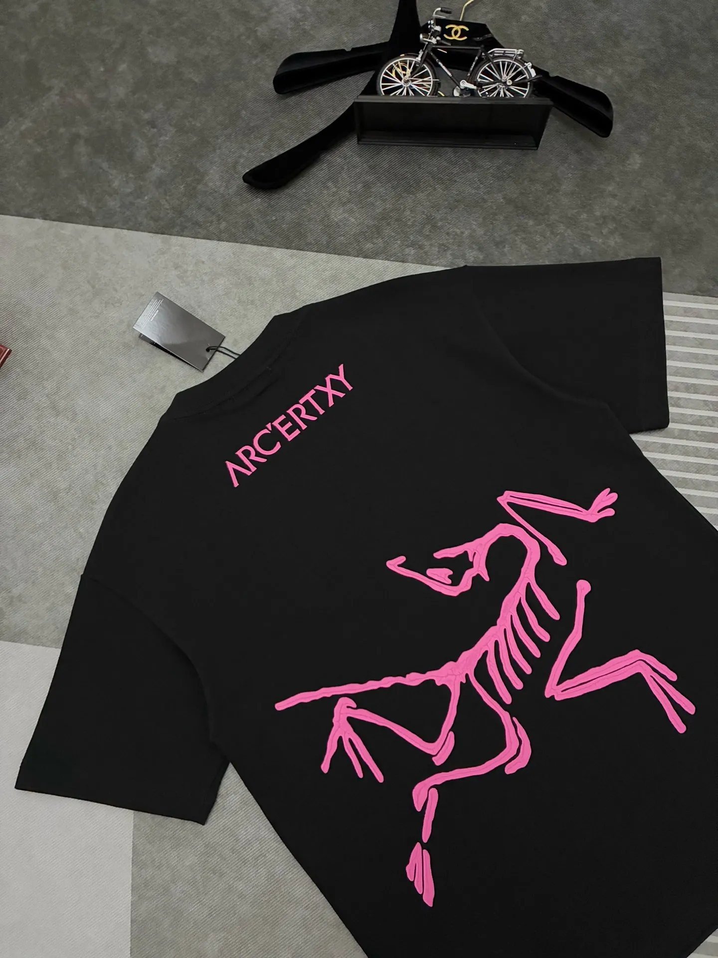 Arcteryx T 【Arcteryx ， 】 New Arrival ， Premium Versatile ， Same Style Arcteryx ， T ， ， ， logo logo ！ ， ， ， ， ， ， ， ！！ ， ， 。 ， 。 ， ， ！！ Sizes：S、M、L、XL、XXL